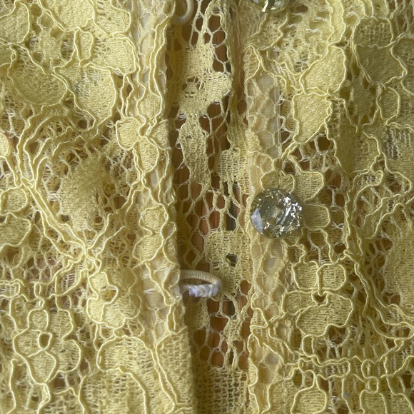Doen Sohana Dress in Daffodil Yellow - Picture 2 of 6